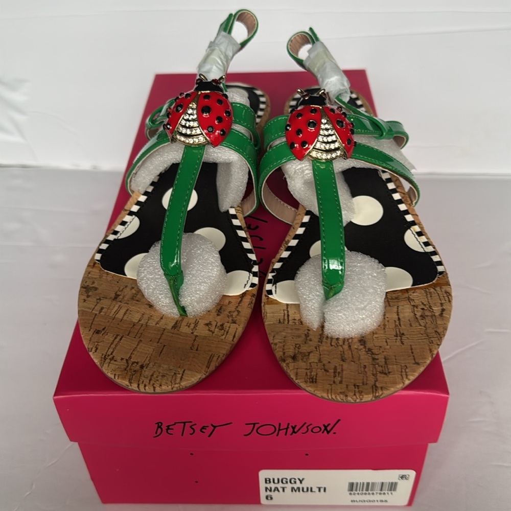 BETSY JOHNSON Buggy Women's Ladybug Embellishment Slingback Sandals Size 6M NEW - Picture 4 of 13